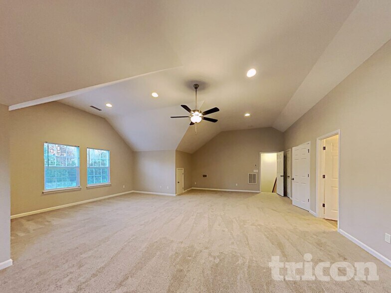 Building Photo - 6202 Trotters Ridge Rd