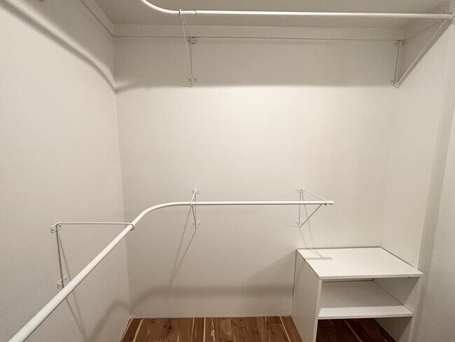 Building Photo - 1201 E 5600 S