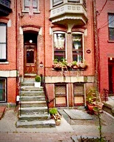 Building Photo - 45 Elm St