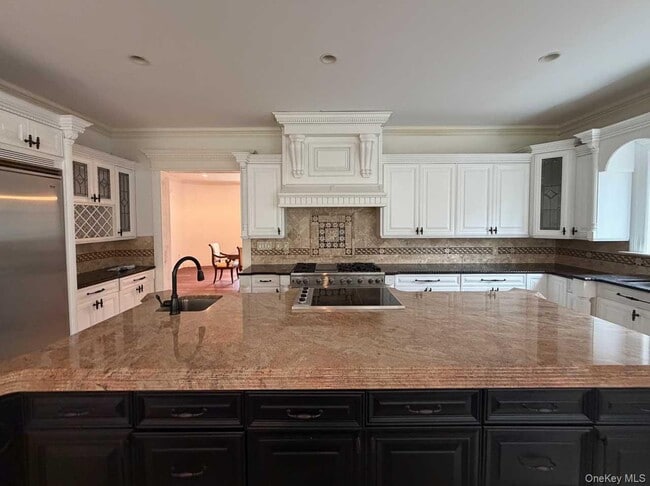 Building Photo - 180 Stone Hill Rd