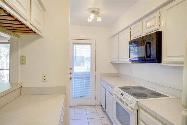 Building Photo - 1109 Calico Ln