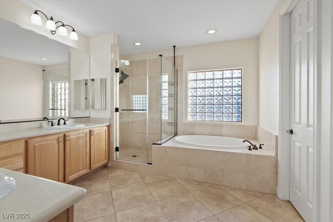 Building Photo - 7381 Summer Duck Way