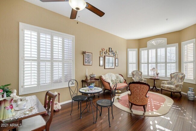 Building Photo - 10474 E Morning Star Dr