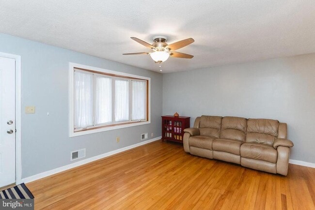 Building Photo - 4217 Mispillion Rd