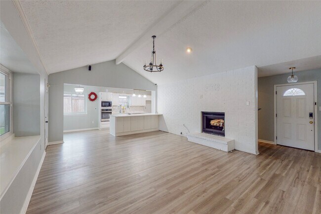 Building Photo - 16211 Townes Rd