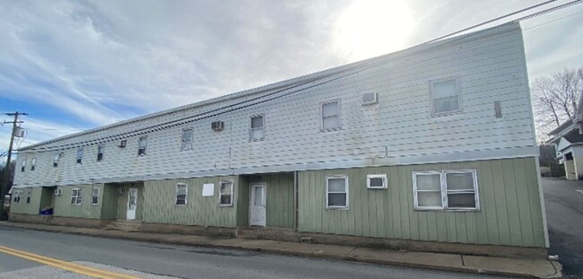 Primary Photo - Apartment