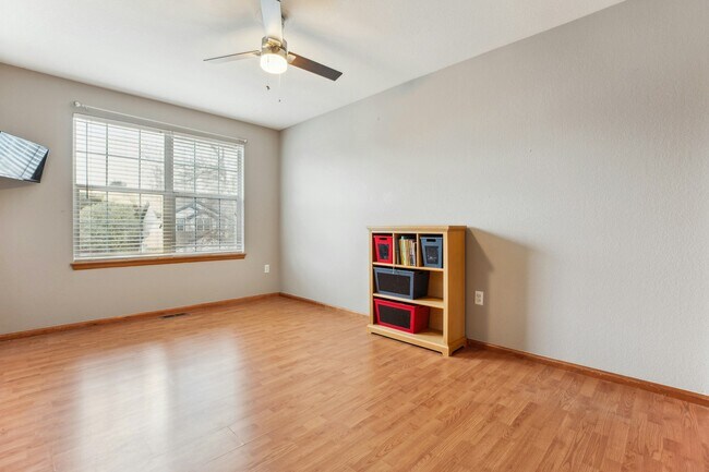 Building Photo - 5751 S Truckee St