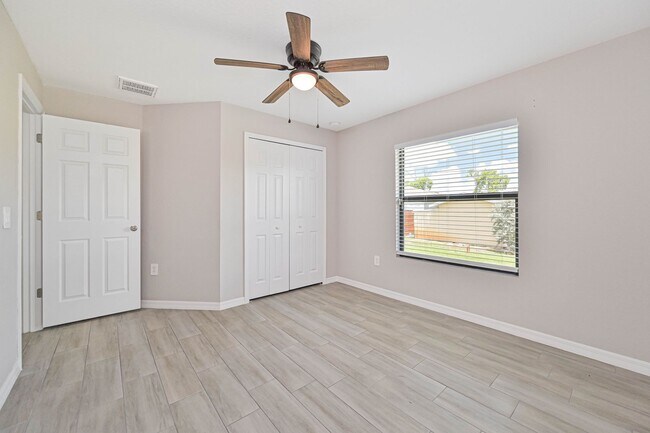 Building Photo - ** 4 Bed / 2 Bath New Construction Home in...