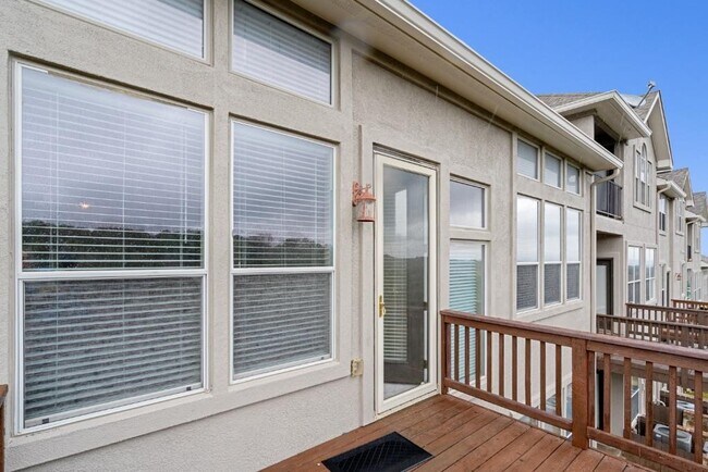 Building Photo - 202 Sunrise Ridge Cove