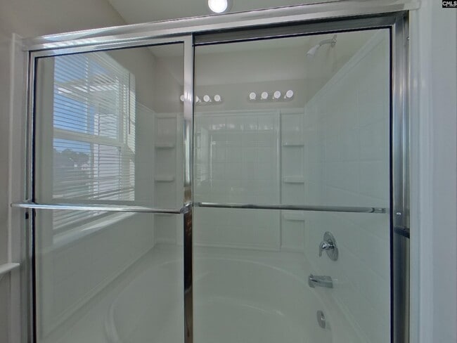 Building Photo - 653 Dawsons Park Wy