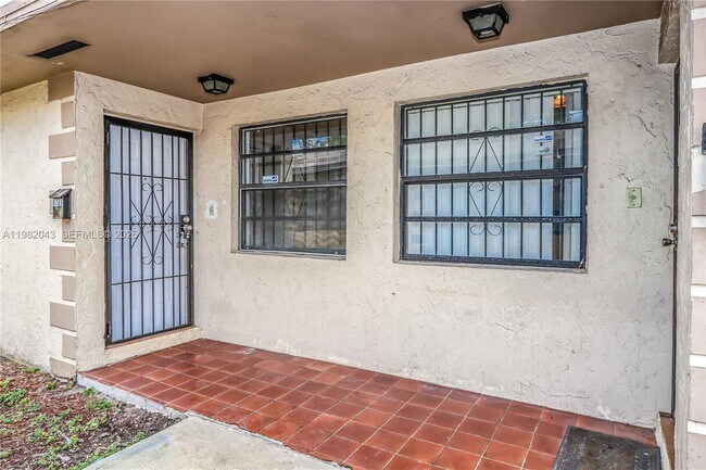 Building Photo - 6747 NW 5th Ct