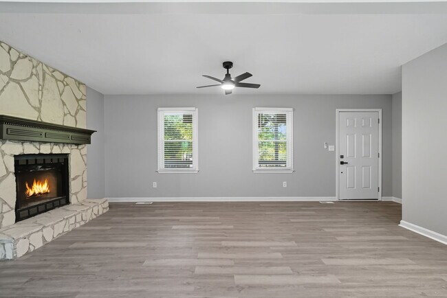 Building Photo - 3198 Booths Ct