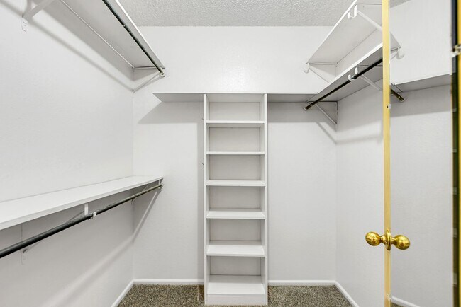 Building Photo - 3712 Monclair Ave