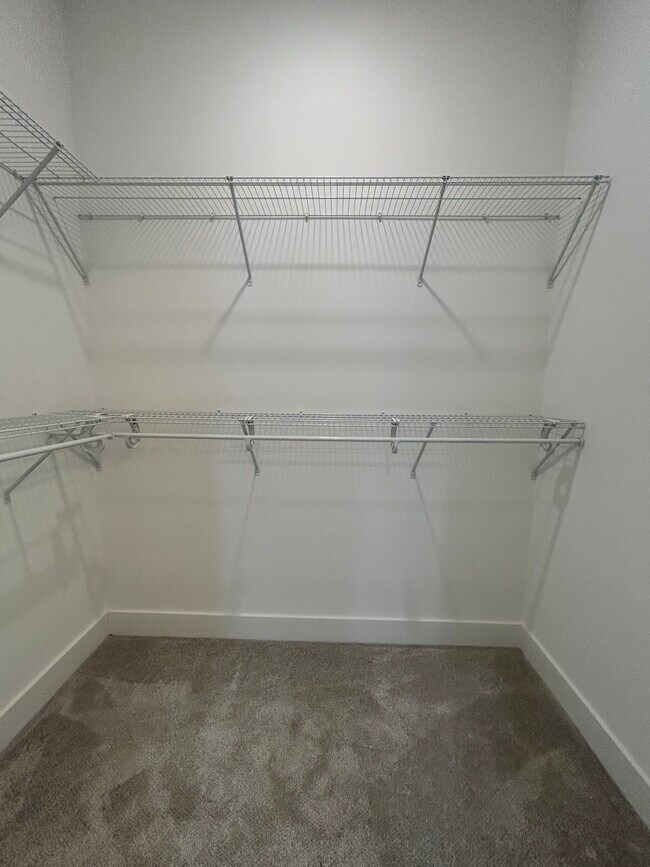 Building Photo - 73 Whitefoord Ave SE