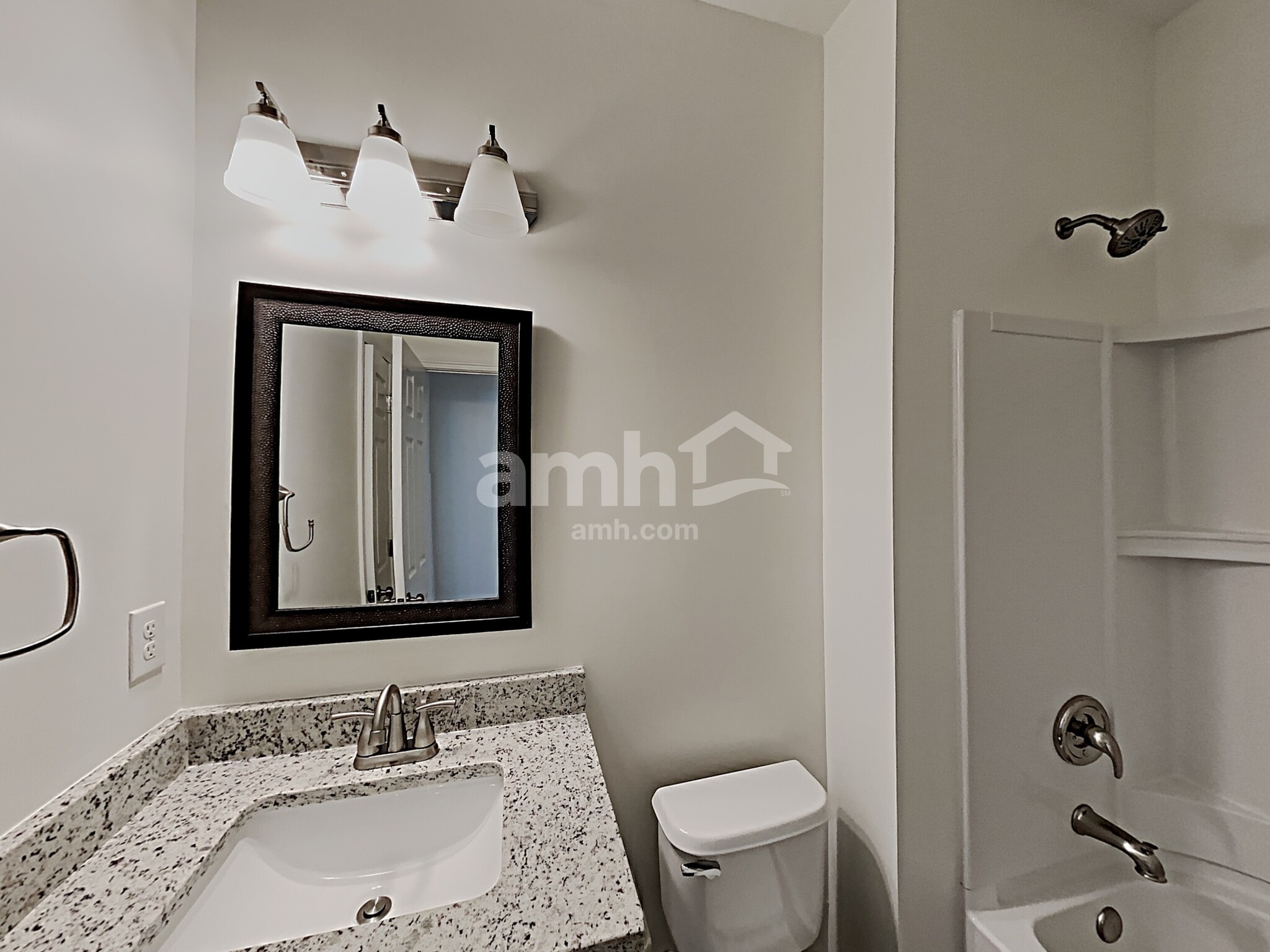 Building Photo - 5411 Fenway Dr