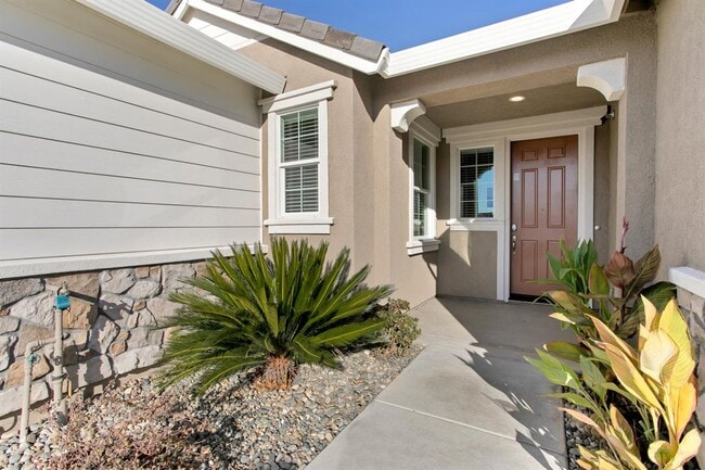 Building Photo - Beautiful Single Story Home in Rancho Cordova