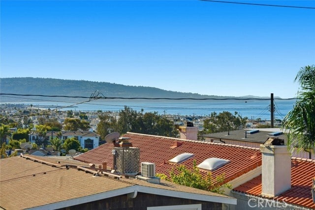 Building Photo - 633 12th St