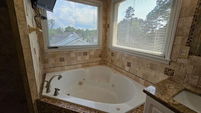 Building Photo - 4488 Penhurst Ct