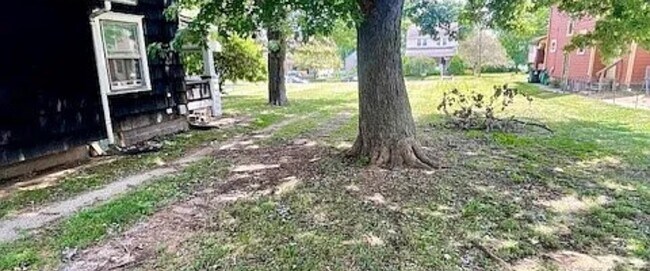 Building Photo - 1229 Shadyside Ave SW