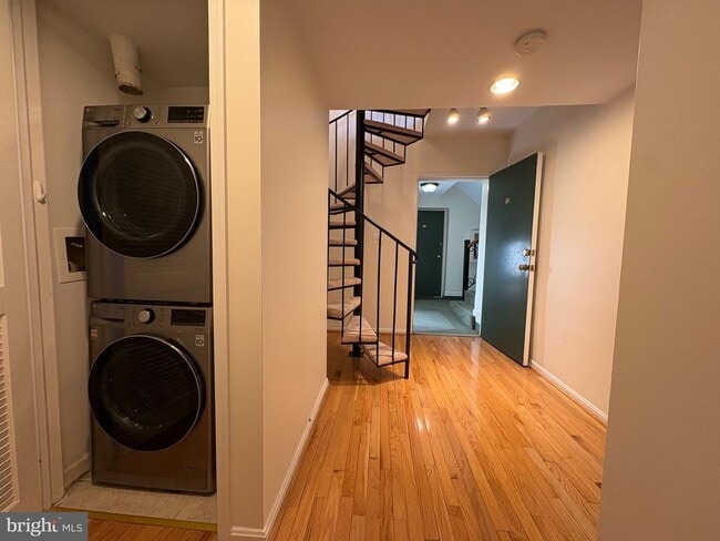 Building Photo - 3620 38th St NW