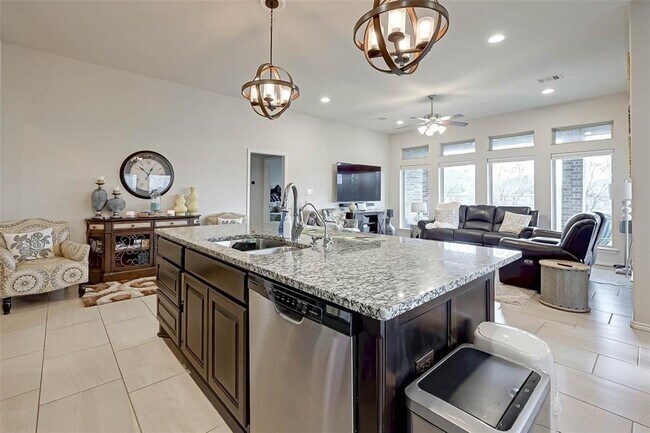 Building Photo - 29026 Crystal Rose Ln