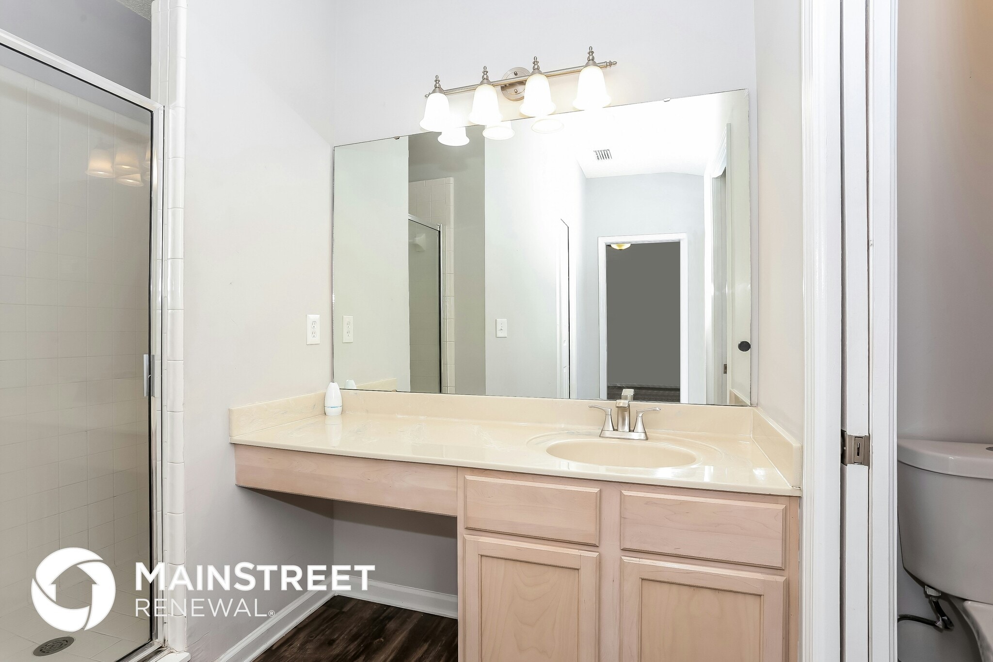 Building Photo - 3757 Woodbriar Dr