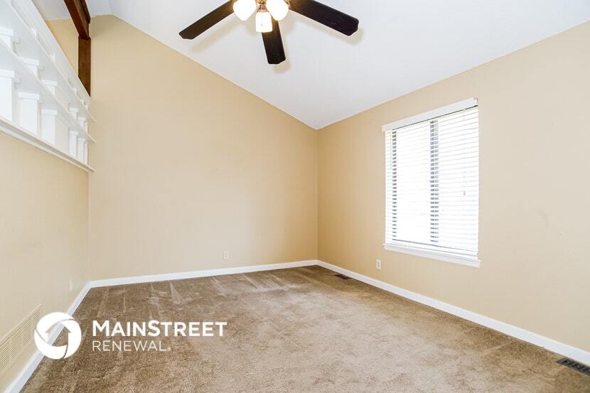 Building Photo - 611 W Sunrise Dr