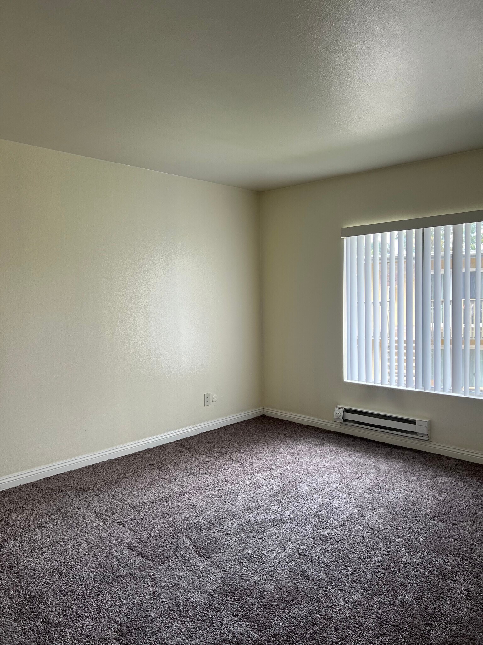 Building Photo - 23316 Marigold Ave