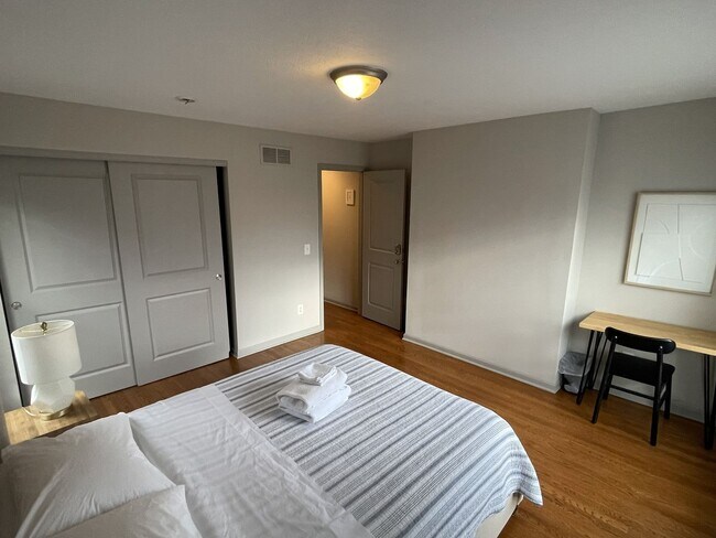 Building Photo - 94 Mcmillen