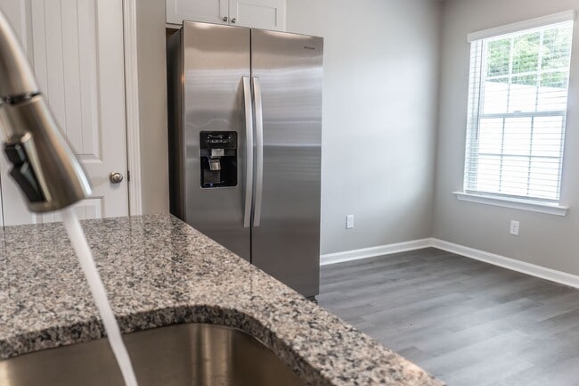 Building Photo - 1026 Wadley Cir