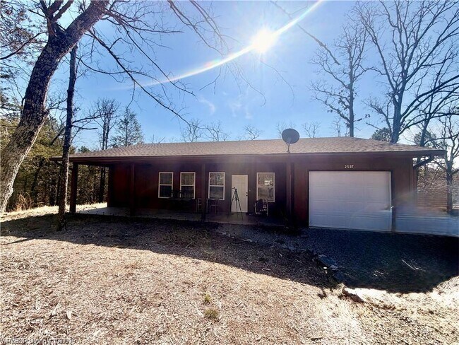 Building Photo - 2597 Brewer Rd