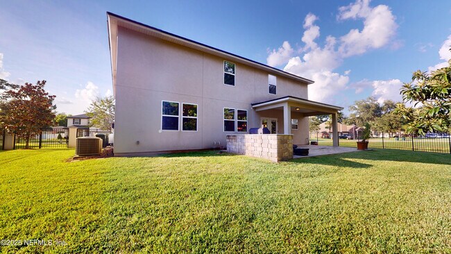 Building Photo - 2588 Cody Dr