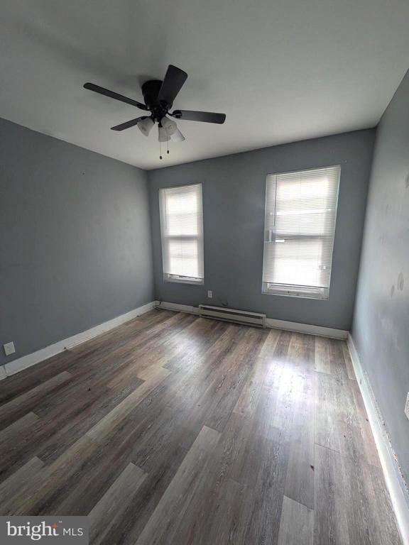 Building Photo - 1825 E Harold St