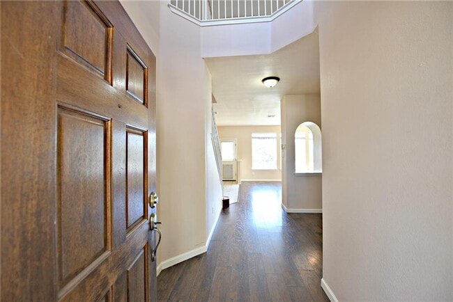 Building Photo - 16316 Castletroy Dr