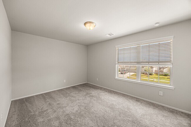 Building Photo - 4608 Mustang Run Dr