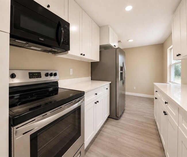 Building Photo - 803 Orange Grove Dr