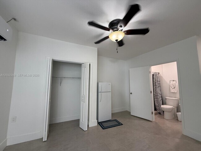 Building Photo - 10822 SW 142nd Ct