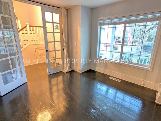 Building Photo - 6154 NW Sickle Terrace