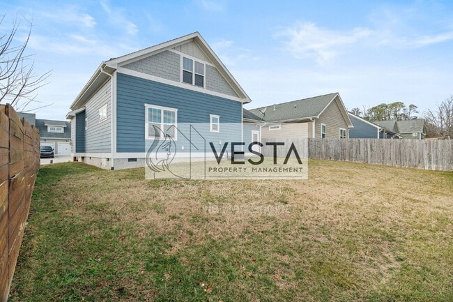 Building Photo - 16 Hyde Park Pl