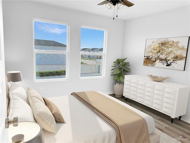 Building Photo - 26 Tyler Ave