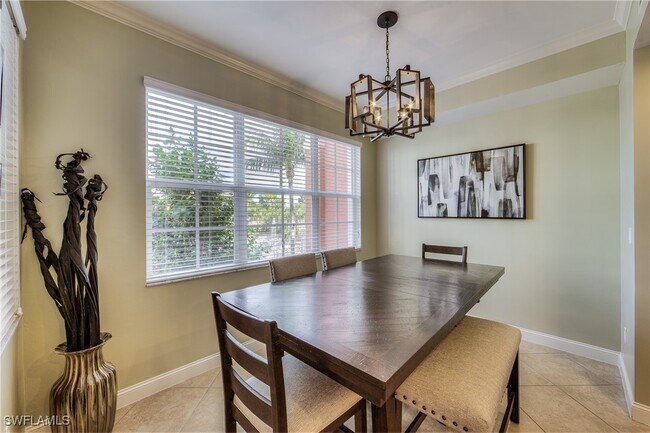 Building Photo - 27921 Bonita Village Blvd