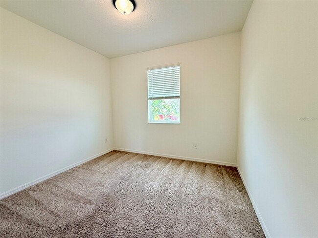 Building Photo - 9544 Sandy Bluffs Circle