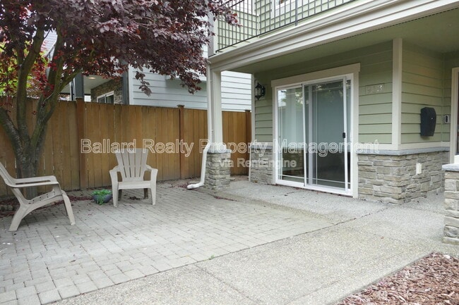 Building Photo - 913 NW 51st St