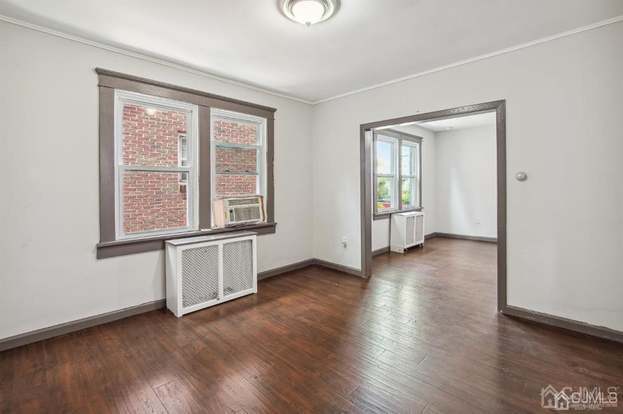 Building Photo - 167 Randolph St