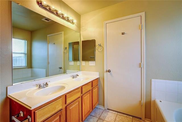 Building Photo - 8513 Prairie Wind Trail
