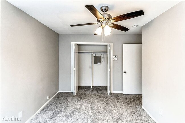 Building Photo - 4137 Woodfin St