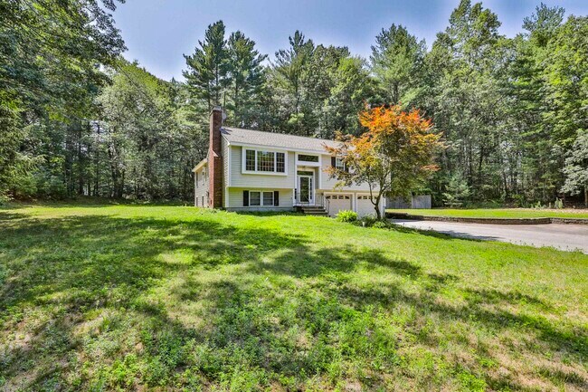 Building Photo - 76 Groton Rd