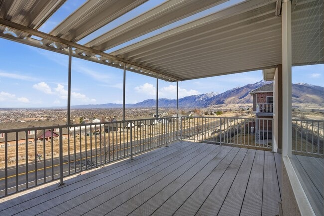 Building Photo - 3 Bedroom Draper Home