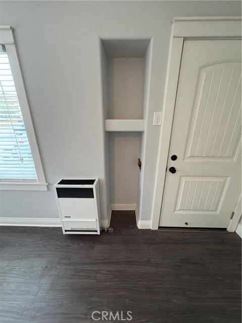 Building Photo - 552 W 22nd St