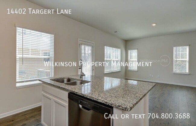 Building Photo - 14402 Targert Ln